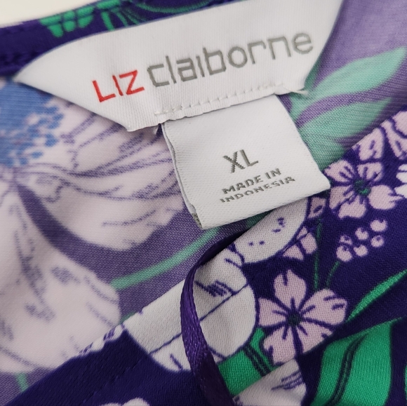 Liz Claiborne XL Violet floral top NWT - Picture 3 of 6